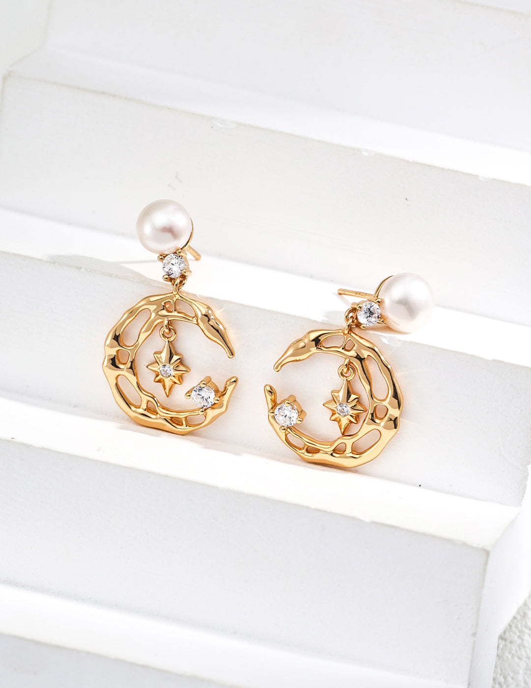 Stella Moon&Star Dangle Earrings